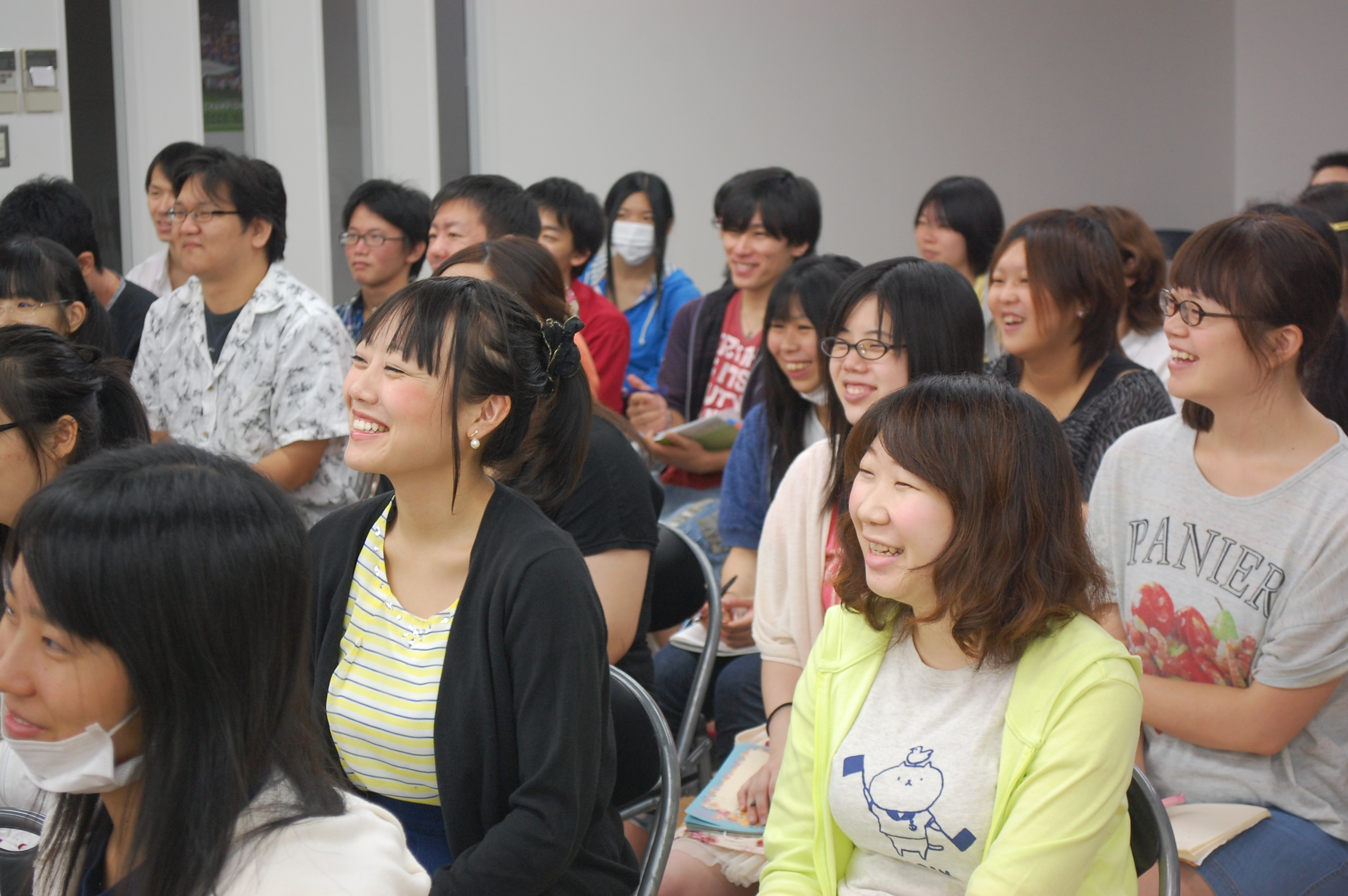 http://www.hchs.ed.jp/campus/hiroshima/2014/09/08/images/perfoming_140905_3.JPG
