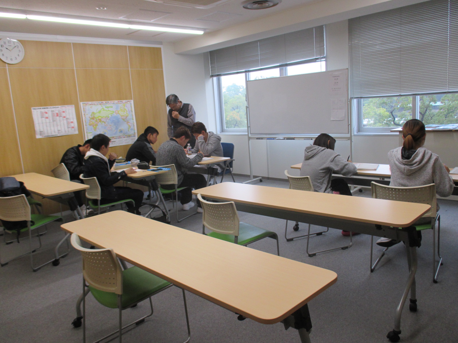 http://www.hchs.ed.jp/campus/takamatsu/images/11-8%20suugaku%20001.JPG