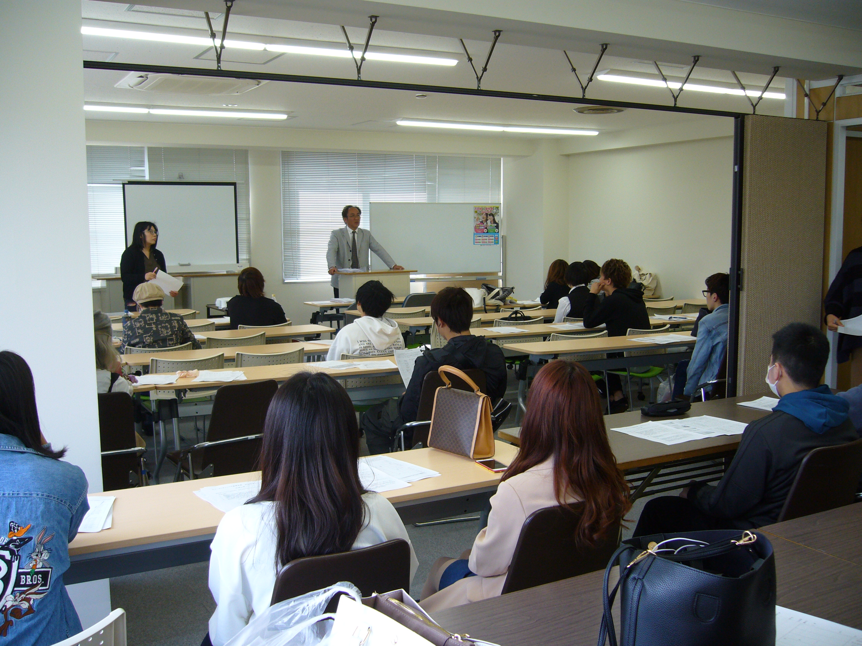 http://www.hchs.ed.jp/campus/takamatsu/images/18-4-9%20%E5%A7%8B%E6%A5%AD%E5%BC%8F%E2%91%A0.JPG