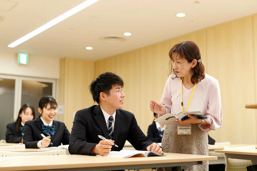 
魚沼学習センター＜のぞみ＞
