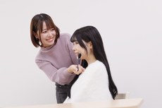 夢に向かって実習に取り組む生徒