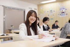 これからについて考える生徒