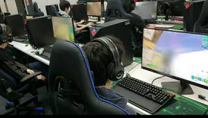 eスポ授業2.jpg