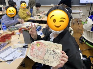 本校スクーリング(2)美術の授業で鯛ちょうちんを作ったよ！