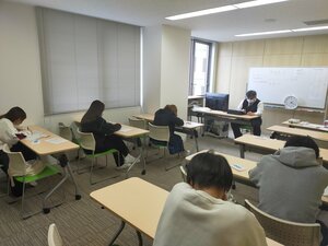 【秋葉原】本日は大学進学コースの模試です！