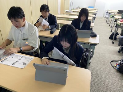 2026.4.16 1年生chromebookオリエン (2).JPG