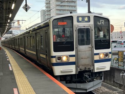 2026.5.1 211系2000番台ナノN608 JR中央本線豊田駅1番線です 石川.jpeg