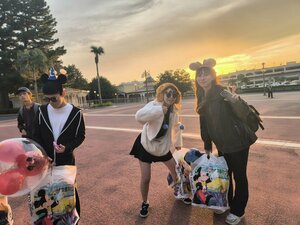 本校スクーリング8 ディズニー.jpg