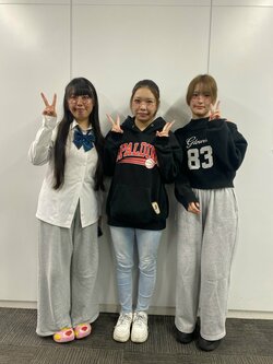 【福岡第二】メイク授業1024.jpg