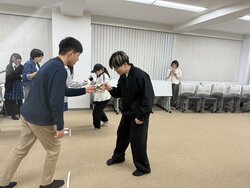 line_oa_chat_251022_144848_group_4.jpg