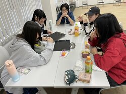 line_oa_chat_251022_144950_group_2.jpg
