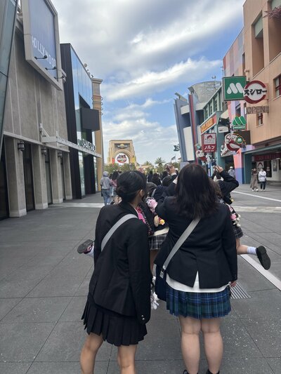 【福山】ユニバに遠足へ