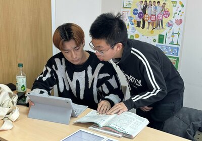 【浜松】お友達と一緒にお勉強✏