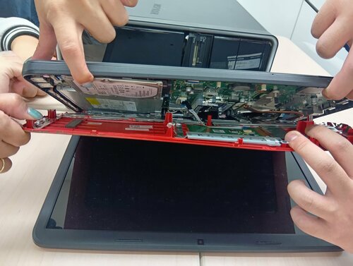 【鹿児島】中身はどうなってるの！？パソコンを解体して「心臓部」を取り出す！💻🛠