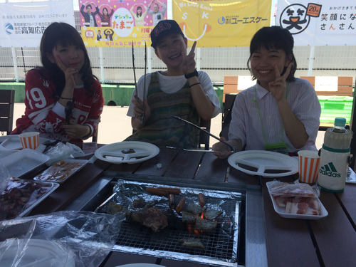 【高知】"遠足"で『BBQ』だぁー！！