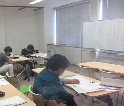 【高知】 試験前日 "テスト勉強"