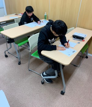 【高知】進学クラス授業頑張ってます。