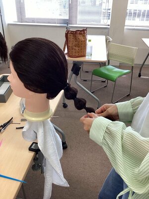 【高知】ヘアアレンジに挑戦！
