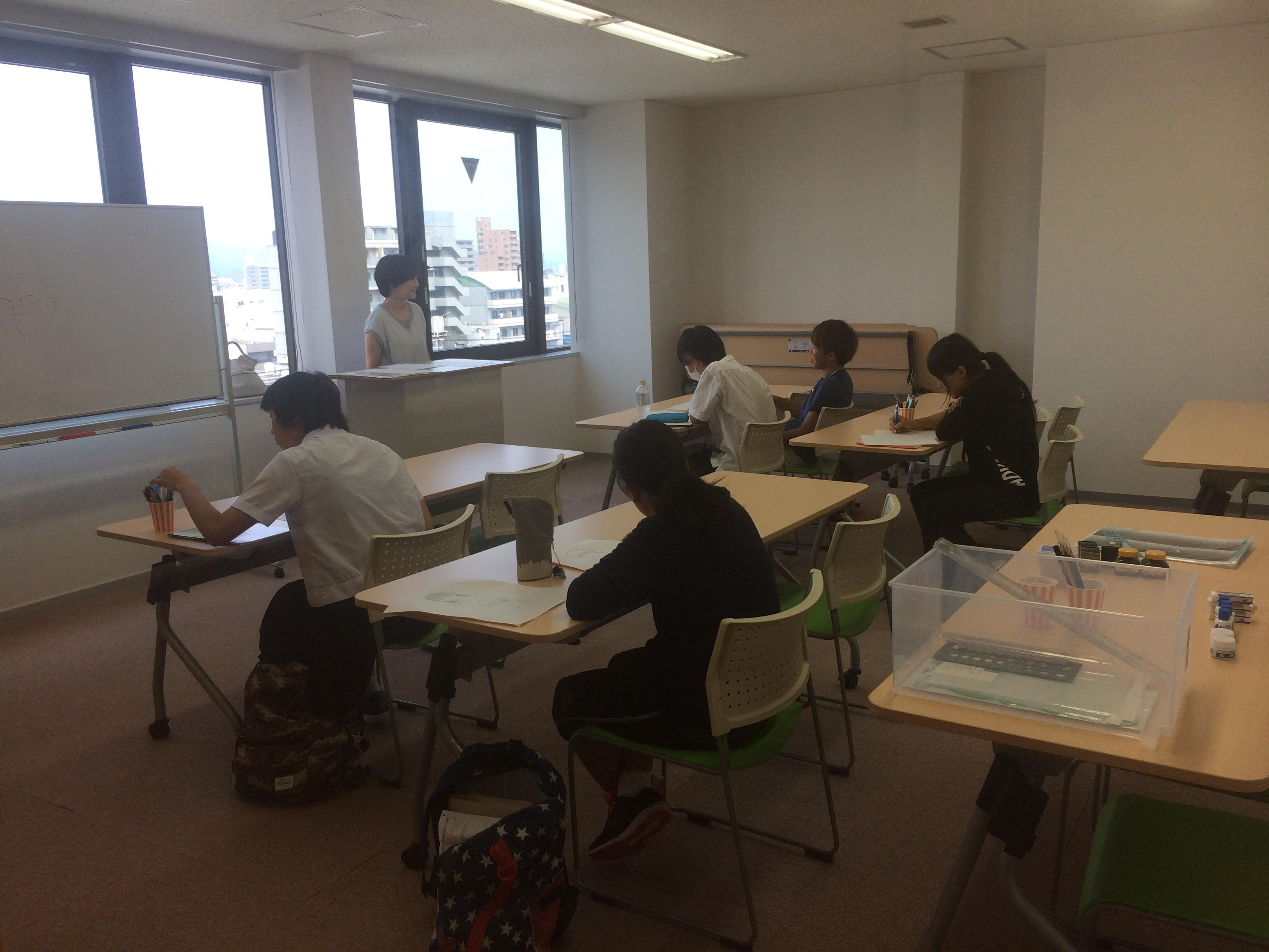 高知 漫画 イラスト 準備 高知校 通信制高校のヒューマンキャンパス高校