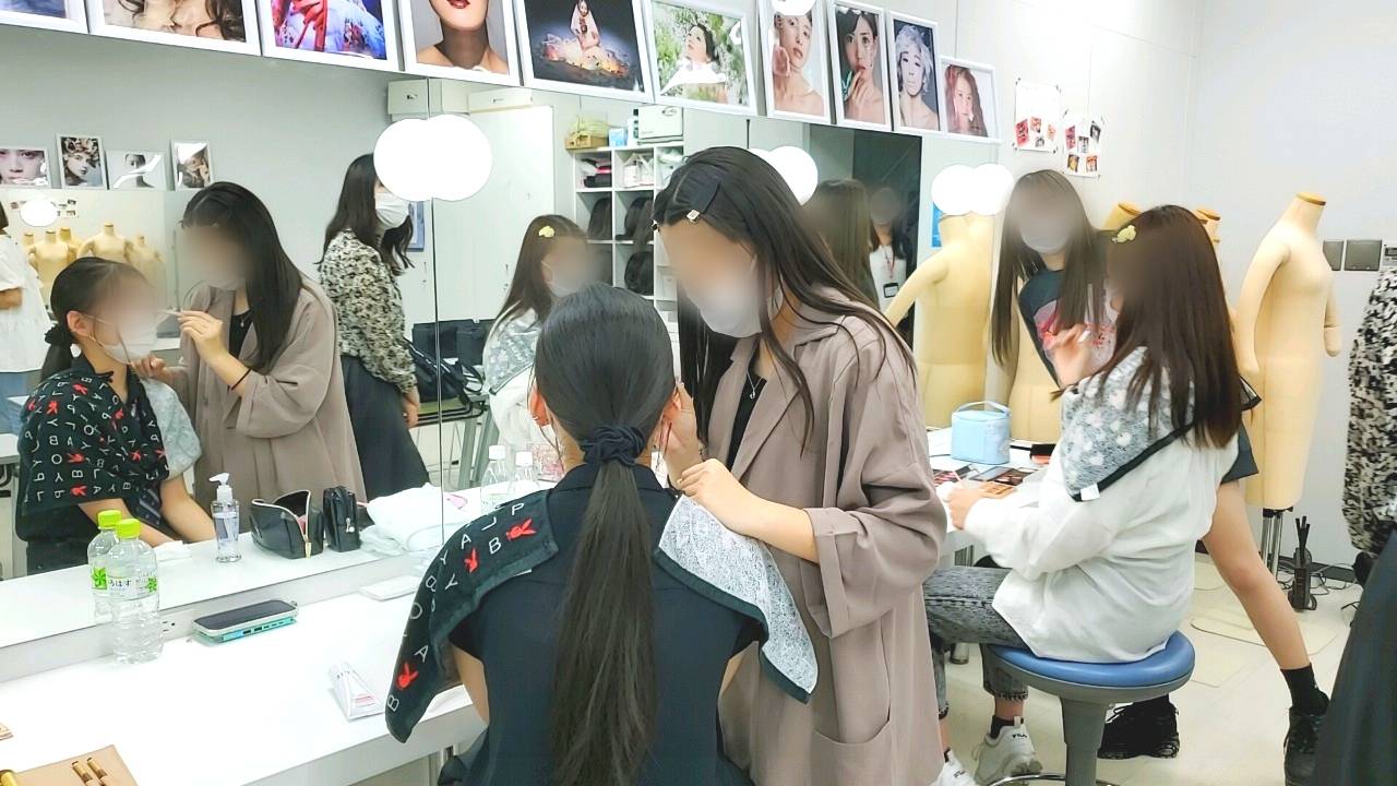 京都0605職業体験ヘアメイク (1).jpg