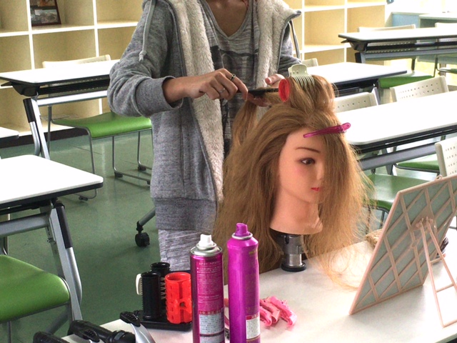 名護本校 盛り盛りヘアー 名護 沖縄 本校校 通信制高校のヒューマンキャンパス高校 名護本校 盛り盛りヘアー 名護 沖縄 本校校 通信制高校のヒューマンキャンパス高校