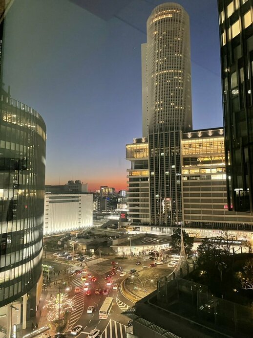 【名古屋駅前】校舎からの夜景が綺麗でした★☆彡