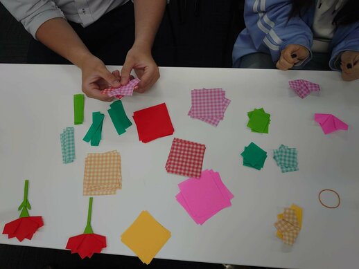 【名古屋駅前】感謝のお花作り🌼折り紙でカーネーションを作りました🎵