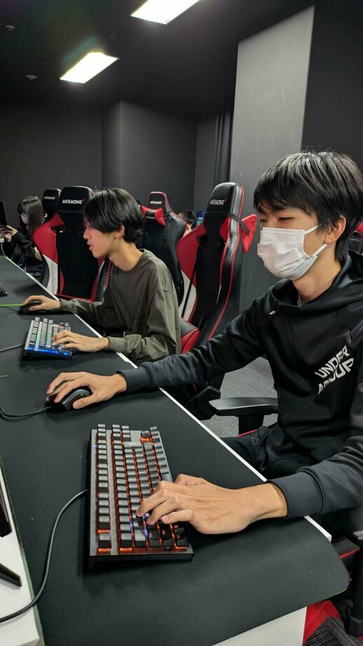 eスポーツ授業１.jpg