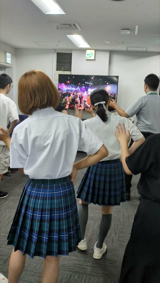 【名古屋駅前】８月８日(金)は夏祭り🍉♪生徒と先生で盆踊り練習をやったよー！