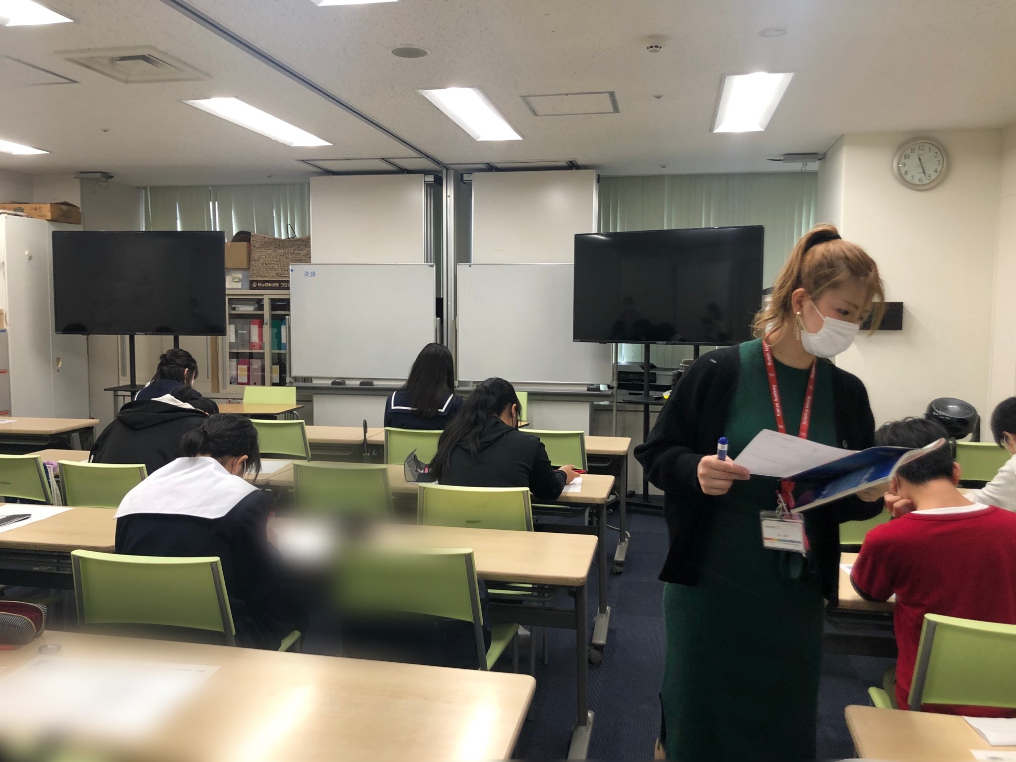 https://www.hchs.ed.jp/campus/nagoya/images/.%E3%83%AC%E3%83%9D%E3%83%BC%E3%83%88%E4%BD%93%E9%A8%93%E3%80%80%E3%81%BC%E3%81%8B%E3%81%97jpeg.jpeg