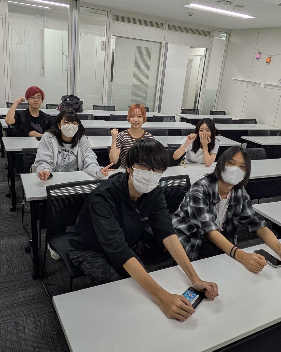 https://www.hchs.ed.jp/campus/nagoya/images/line_oa_chat_260908_115144.jpg