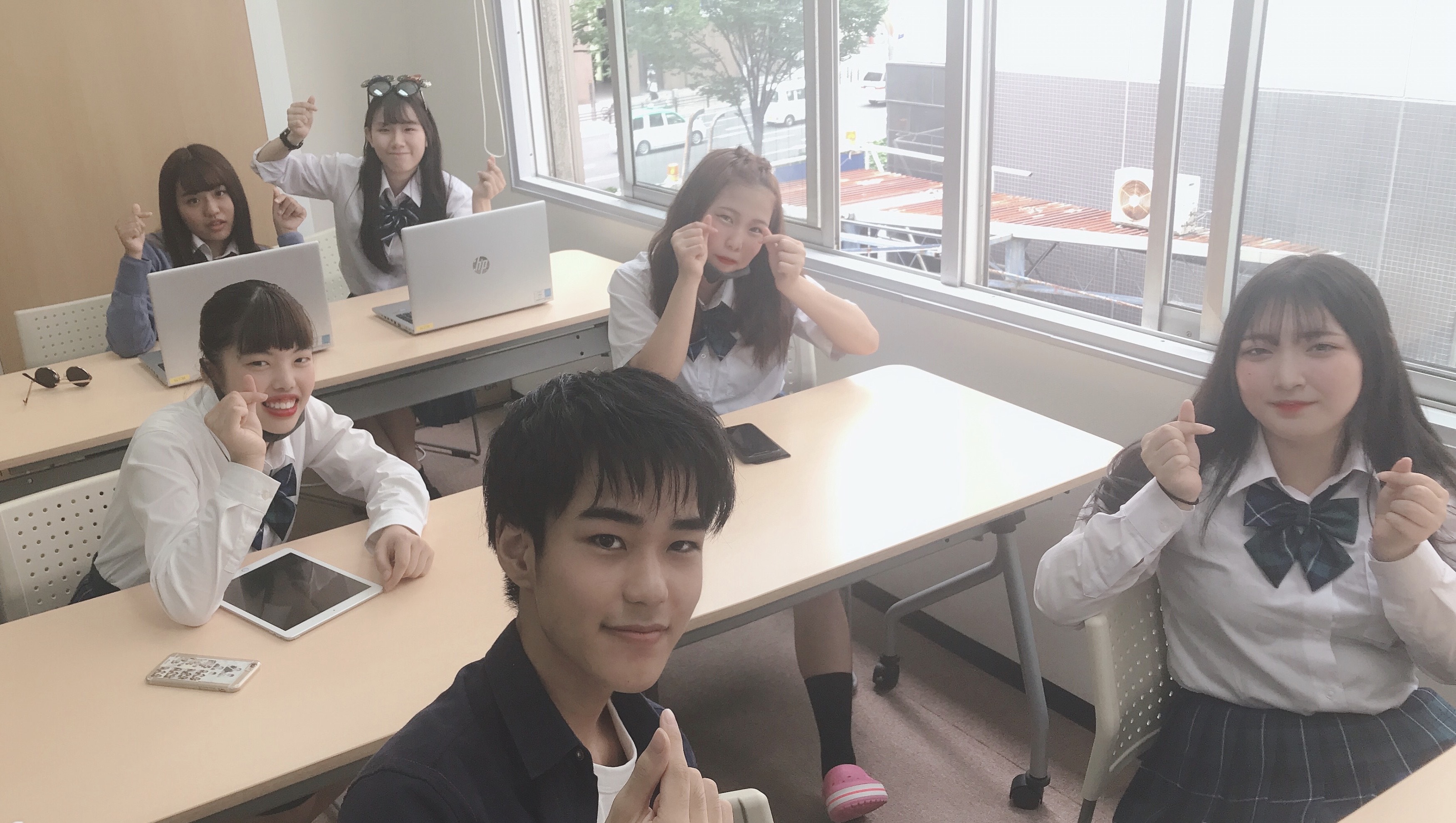 名古屋 お悩みは気軽にご相談ください 名古屋校 通信制高校のヒューマンキャンパス高校