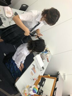 【那覇】メイク授業見学