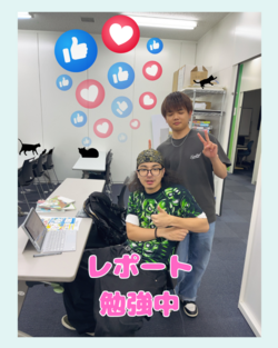 【沖縄・那覇】レポート頑張っている生徒をみつけました～！！