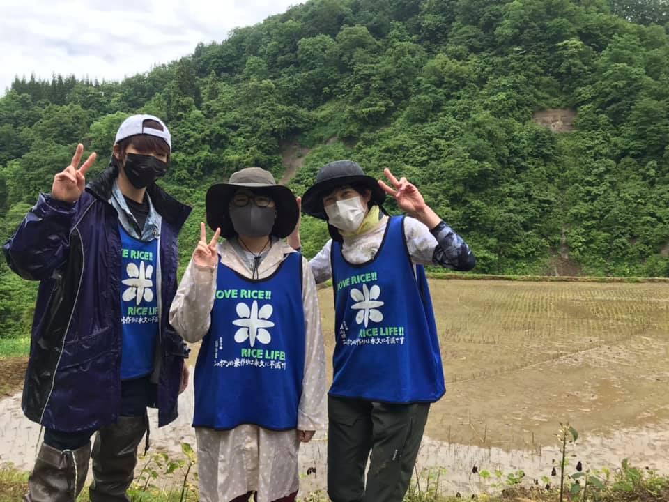 【十日町】初★田植え体験無事終了