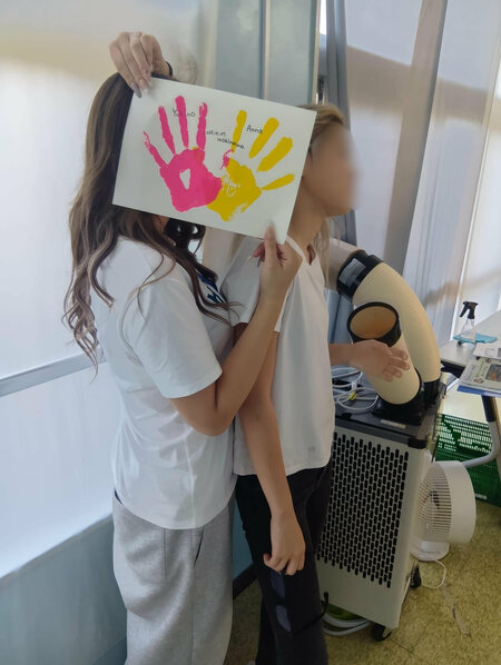 c0e04a09-fda1-4fd2-af40-1a13e329c8b2.jpg