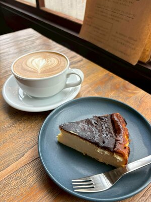 【大阪心斎橋校】キャンパス生の日常🐱おしゃれカフェと猫に癒やされる休日☕🐈