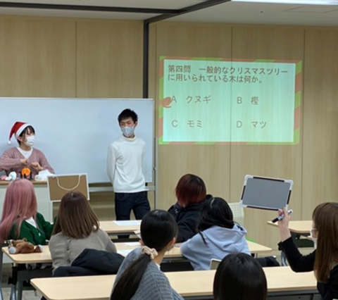 【なんば】生徒会主催クリスマス会開催