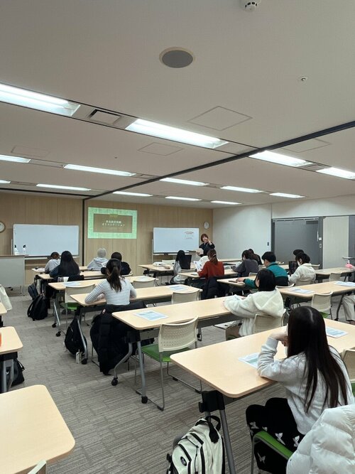 （特別活動）【なんば】進路講話を行ないました✨