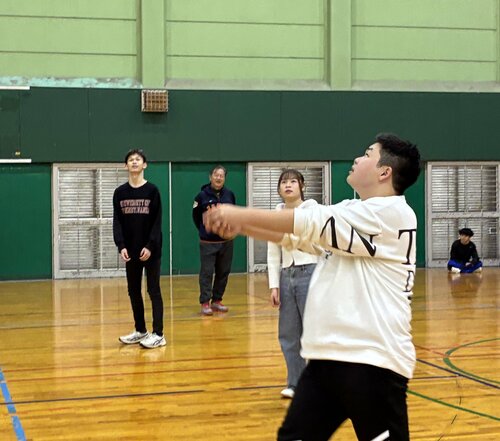 【なんば】ソフトバレーボールで良い汗かきました😎