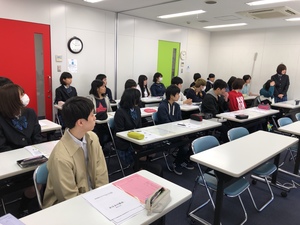 【札幌駅前】登校１日目！！