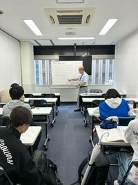 【札幌駅前】数学の授業風景📏📐📙📘📒👀💭