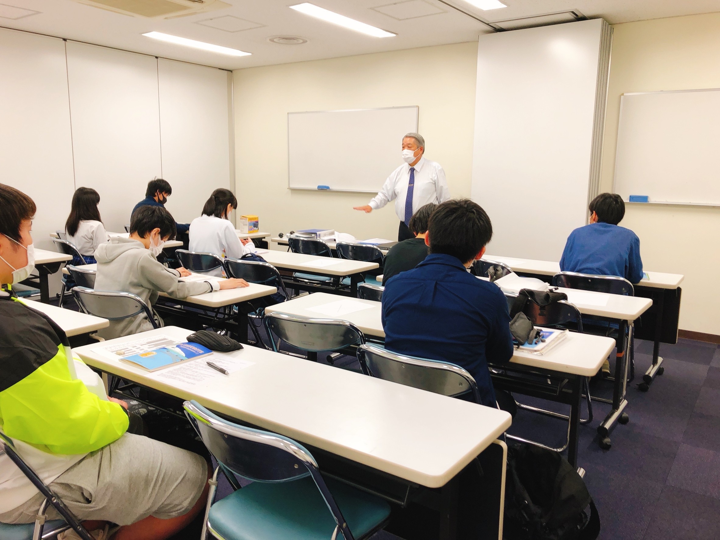 【札幌駅前】学生のみなさん　おかえりなさい♪