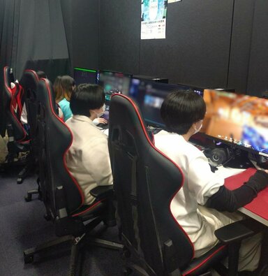 eスポ授業4月①.jpg