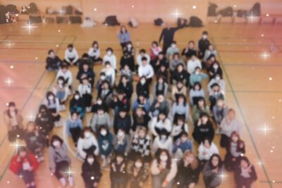 03.01　卒業生を送る会（全体集合写真）　.jpg