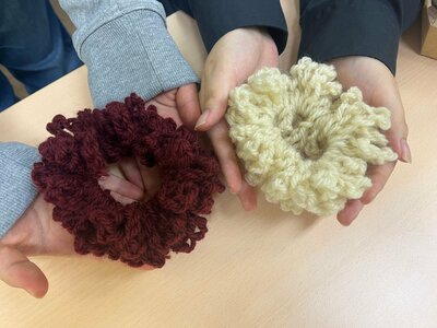 【仙台】ニット専攻の体験授業🧶ほっこり温まる作品が完成！✨