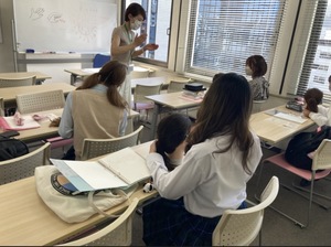 【静岡】メイクの授業をちょこっと見学☆彡