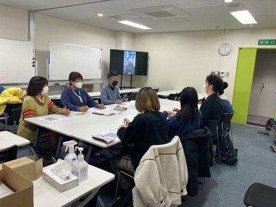 【静岡駅前】もうすぐ卒業式