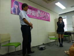 トークショー開始3.JPG