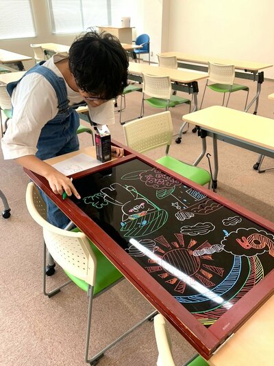 【高松】ブラックボード6月バージョン🧩